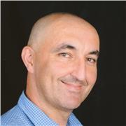 Profesora bilingüe da clases dinámicas de INGLES para niños y principiantes